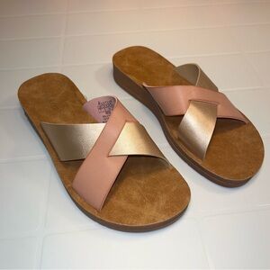 New Wanted Women's Heidi Slip On Strappy Slide Sandals Brown & gold 7M leather